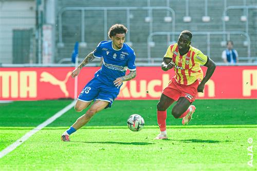 RC 镜头与 i auxerre 对比